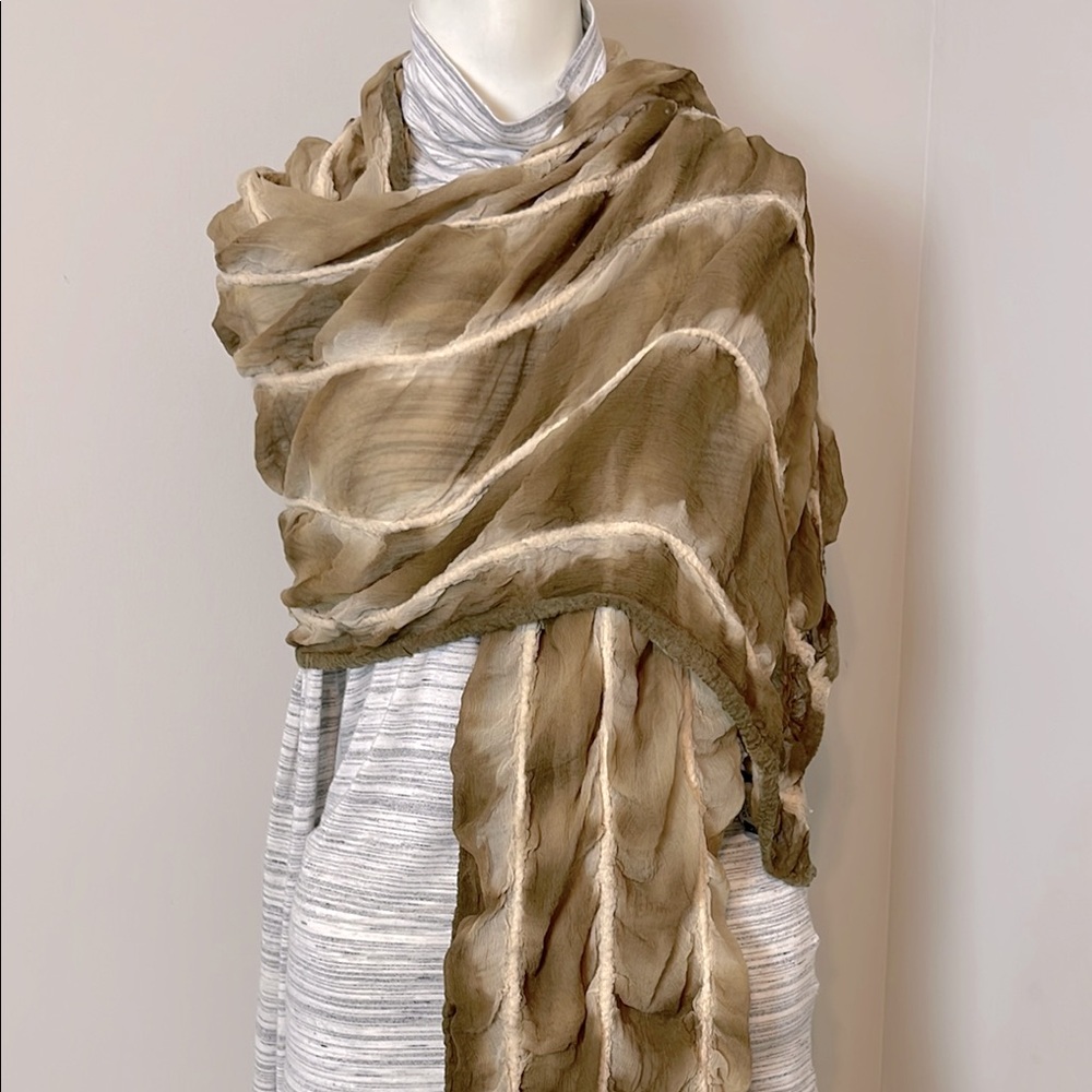Elegant Brown Scarf